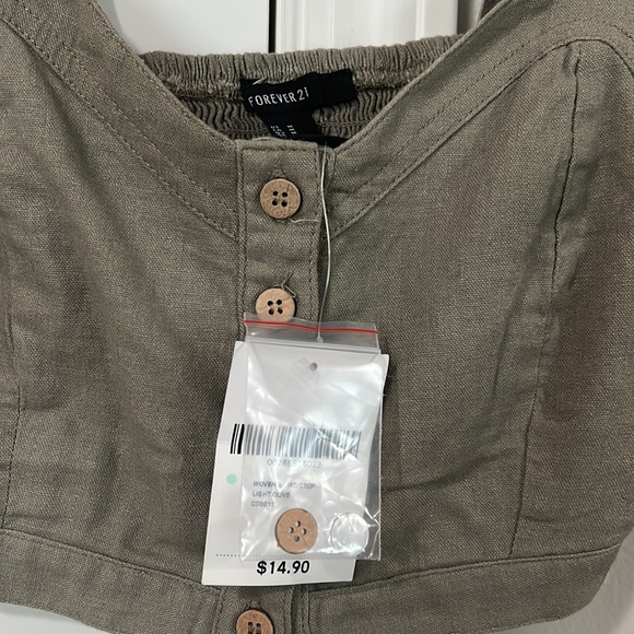 NEW Forever 21 crop top, size medium, green. Tag attached. - Picture 2 of 3